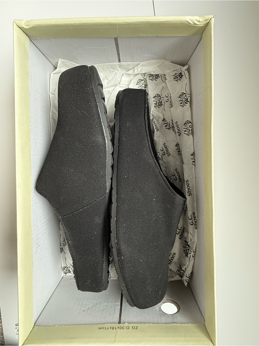 Women’s Casual Black Slip-On mules